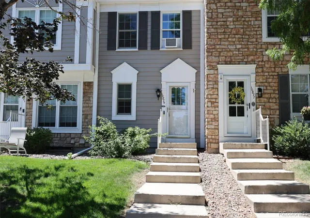 2nd image of 10879 W Dartmouth Ave, Lakewood, CO 80227 | MLS# 4404826