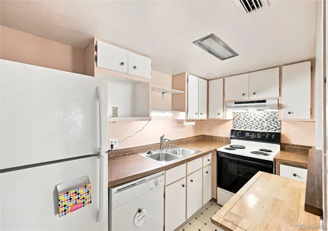 5th image of 9700 E Iliff Ave #110, Denver, CO 80231 | MLS# 2462736