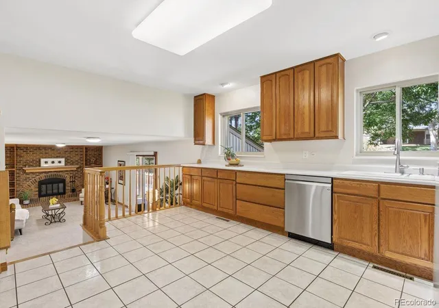 Photo 4 of Single family home for sale at 1967 S Deframe St, Lakewood, CO 80228 | MLS# 3459224 | Listing updated on 2026-10-09