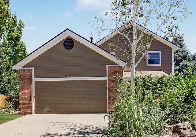 Photo 2 of Single family home for sale at 6004 Zang Way, Arvada, CO 80004 | MLS# 6056659 | Listing updated on 2026-09-01