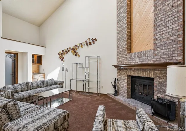 image of 1581 E Nichols Cir E, Centennial, CO 80122 | MLS# 7375303