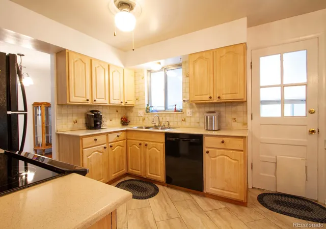 3rd image of 9365 Lowell Blvd, Westminster, CO 80031 | MLS# 4780995