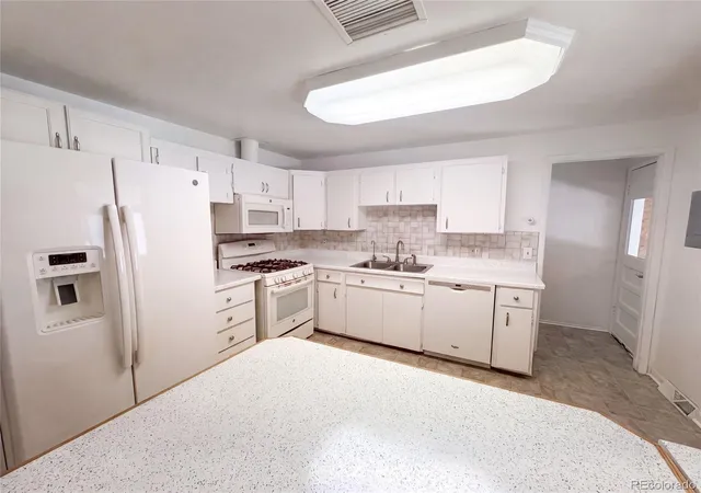 Photo 2 of Single family home for sale at 5667 Johnson St, Arvada, CO 80002 | MLS# 2629340 | Listing updated on 2026-09-17