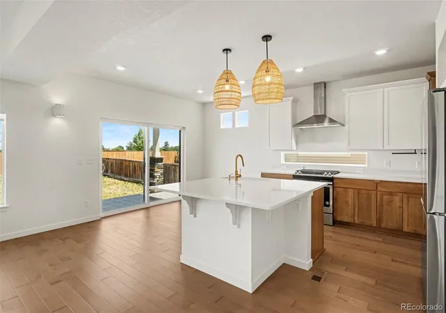2nd image of 16441 E 111th Dr, Commerce City, CO 80022 | MLS# 1893755