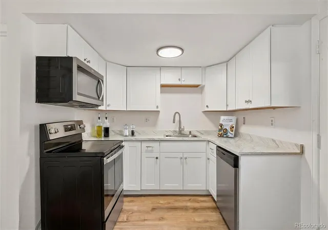 4th image of 5450 Alcott St, Denver, CO 80221 | MLS# 8321667