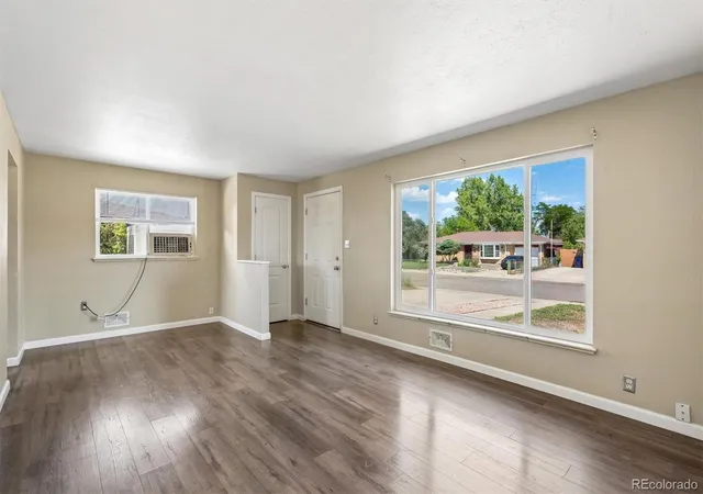 Photo 3 of Single family home for sale at 3177 Ursula St, Aurora, CO 80011 | MLS# 5575144 | Listing updated on 2026-10-10