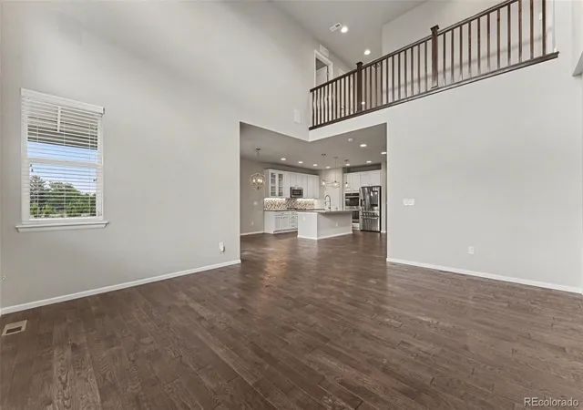 Photo 4 of Single family home for sale at 6687 W Jewell Pl, Lakewood, CO 80227 | MLS# 6629858 | Listing updated on 2026-09-05