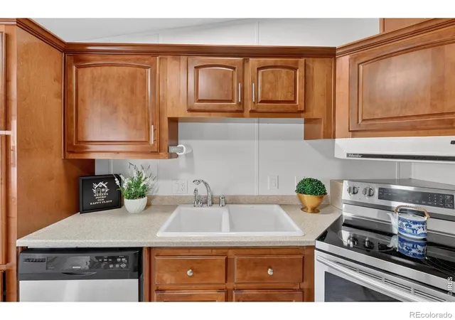 Photo 3 of Single family home for sale at 255 Kattell St, Erie, CO 80516 | MLS# IR1064649 | Listing updated on 2026-10-03