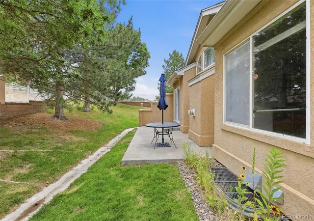 Photo 4 of Townhouse for sale at 2498 S Scranton Way, Aurora, CO 80014 | MLS# 2616344 | Listing updated on 2026-09-05
