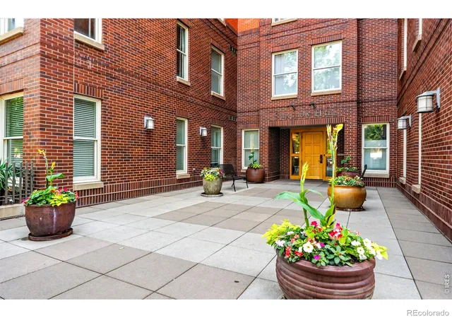 2nd image of 1630 N Clarkson St, Denver, CO 80218