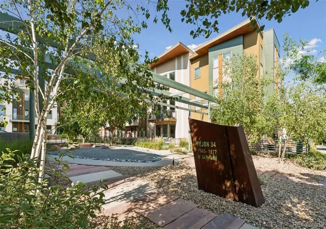 Photo 3 of Townhouse for sale at 1961 W 34th Avenue, Denver, CO 80211 | MLS# 7966392 | Listing updated on 2026-09-23