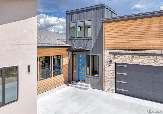 Photo 4 of Single family home for sale at 10339 Outpost Ln, Nathrop, CO 81236 | MLS# 2300277 | Listing updated on 2026-08-26