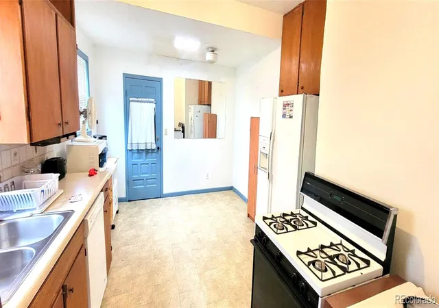 Photo 3 of Single family home for sale at 511 E Permenter, Lamar, CO 81052 | MLS# 6573043 | Listing updated on 2026-09-05
