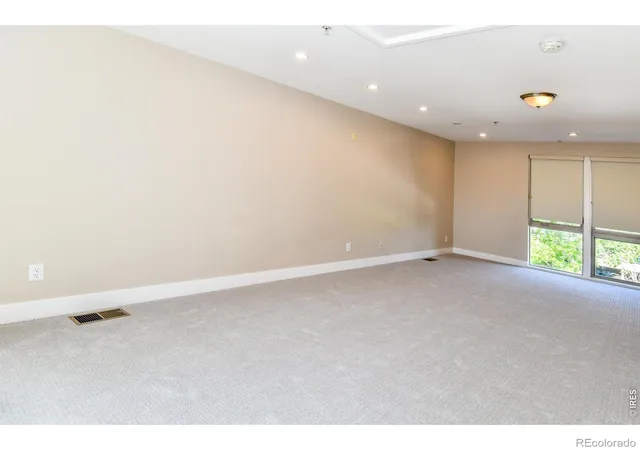 Photo 2 of Townhouse for sale at 3040 Zuni St #B, Denver, CO 80211 | MLS# IR1064665 | Listing updated on 2026-08-20