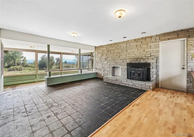 Photo 4 of Single family home for sale at 10350 W 73rd Place, Arvada, CO 80005 | MLS# 7159630 | Listing updated on 2026-09-23