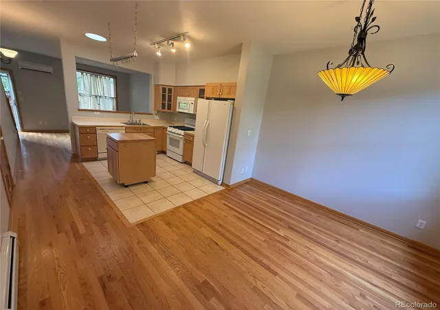Photo 3 of Condo for sale at 4750 W 37th Avenue #17, Denver, CO 80212 | MLS# 2680368 | Listing updated on 2026-09-03