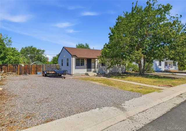 Photo 2 of Single family home for sale at 9410 High St, Thornton, CO 80229 | MLS# 7906130 | Listing updated on 2026-09-04