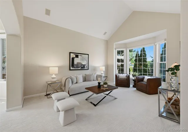 Photo 4 of Single family home for sale at 5498 S Helena St, Centennial, CO 80015 | MLS# 4702154 | Listing updated on 2026-10-16