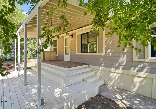 1st image of 701 Cardinal Dr, Lafayette, CO 80026 | MLS# 2050706