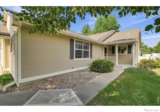 Photo 4 of Single family home for sale at 3754 Carrington Cir, Fort Collins, CO 80525 | MLS# IR1064692 | Listing updated on 2026-10-13