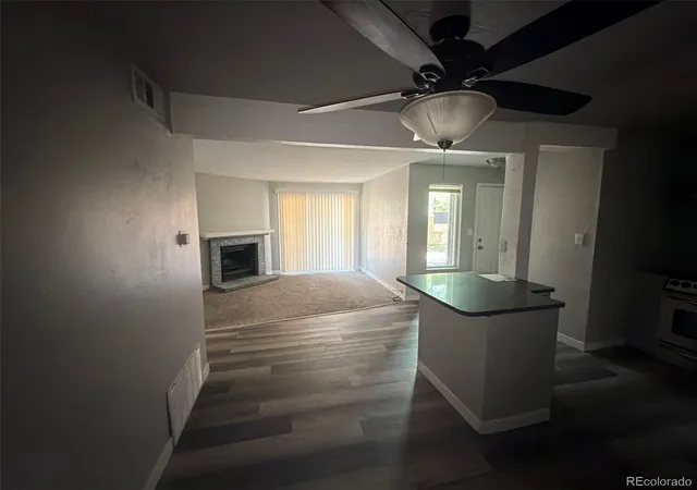 4th image of 5300 E Cherry Creek South Dr #111, Denver, CO 80246 | MLS# 9338567