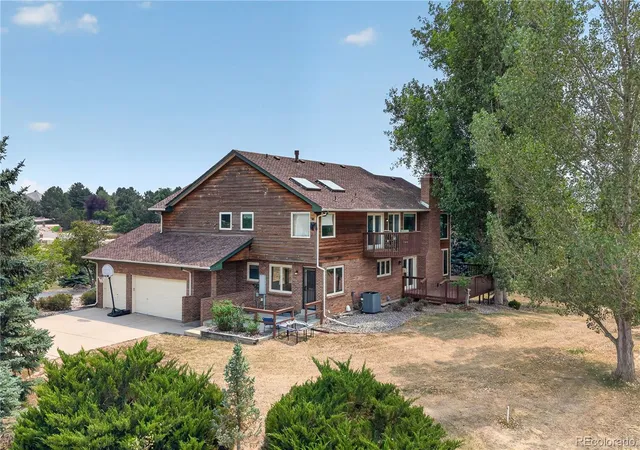 Photo 3 of Mansion for sale at 7129 S Chapparal Cir W, Centennial, CO 80016 | MLS# 4982615 | Listing updated on 2026-10-09