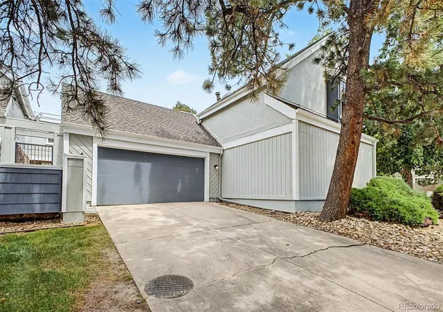 Listing Photo 5 - Condo for sale in building located at 2770 S Elmira St, Denver, CO 80231 - Unit #137