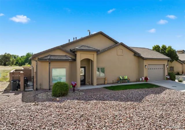 Photo 3 of Townhouse for sale at 51 Aberdeen, Pueblo, CO 81004 | MLS# 8652391 | Listing updated on 2026-08-30