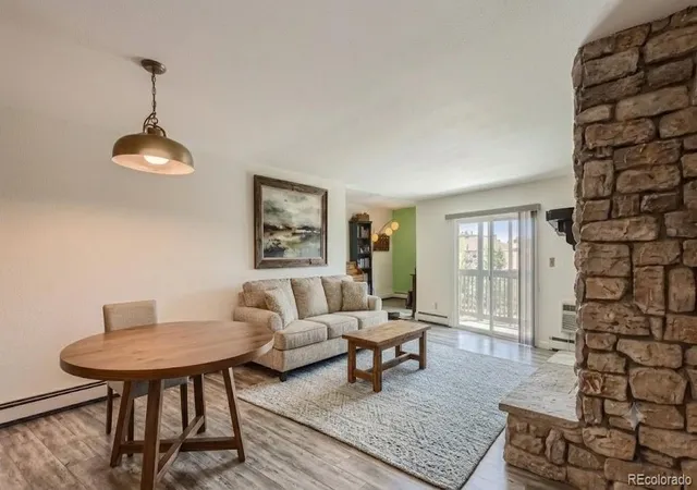 3rd image of 3450 S Poplar S, Denver, CO 80224