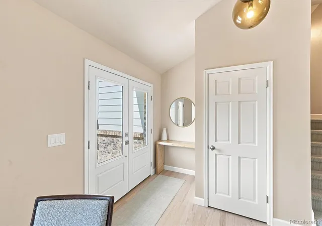 4th image of 10919 E Maplewood Dr, Englewood, CO 80111 | MLS# 4192404