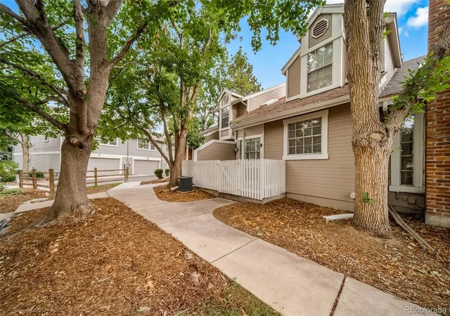 1st image of 2874 W Long Dr #B, Littleton, CO 80120 | MLS# 3362361