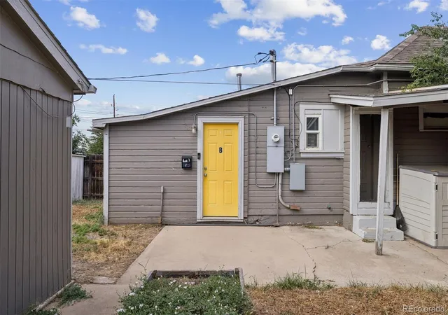 2nd image of 1347 Elmira Street, Aurora, CO 80010 | MLS# 2123285