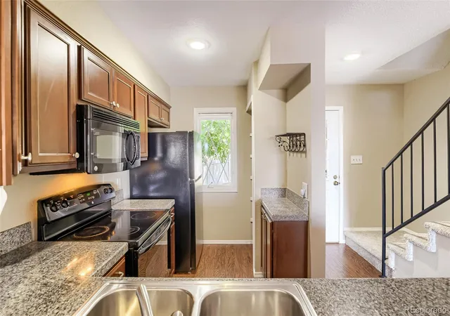 5th image of 1699 S Trenton St #33, Denver, CO 80231 | MLS# 6441644