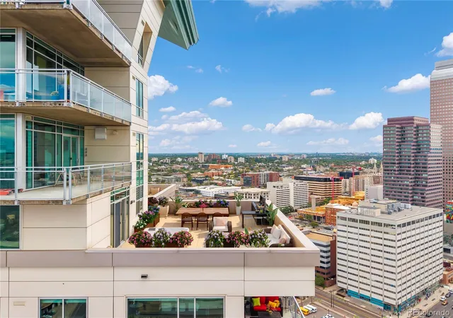 Photo 2 of Condo for sale at 2001 Lincoln St #2820, Denver, CO 80202 | MLS# 7639470 | Listing updated on 2026-10-02