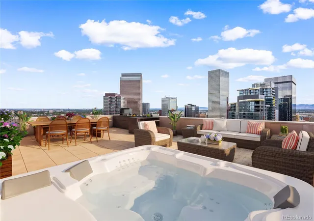 Photo 3 of Condo for sale at 2001 Lincoln St #2820, Denver, CO 80202 | MLS# 7639470 | Listing updated on 2026-10-02