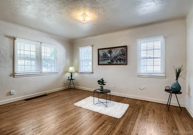 5th image of 3990 S Logan St, Englewood, CO 80113 | MLS# 8090624