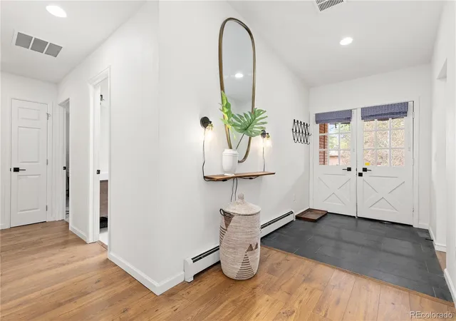 Photo 3 of Single family home for sale at 14075 Crabapple Pl, Golden, CO 80401 | MLS# 9555118 | Listing updated on 2026-09-24