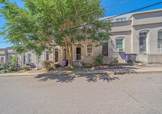 Photo 2 of Townhouse for sale at 2524 Kensing Ct, Denver, CO 80211 | MLS# 5091301 | Listing updated on 2026-10-07