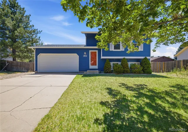 Photo 1 of Sale Pending at 1811 S Fundy Way, Aurora, CO 80017 | MLS# 4927001 | Listing updated on 2026-08-13