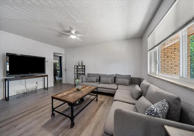 2nd image of 11215 W 46th Pl, Wheat Ridge, CO 80033 | MLS# 7726961