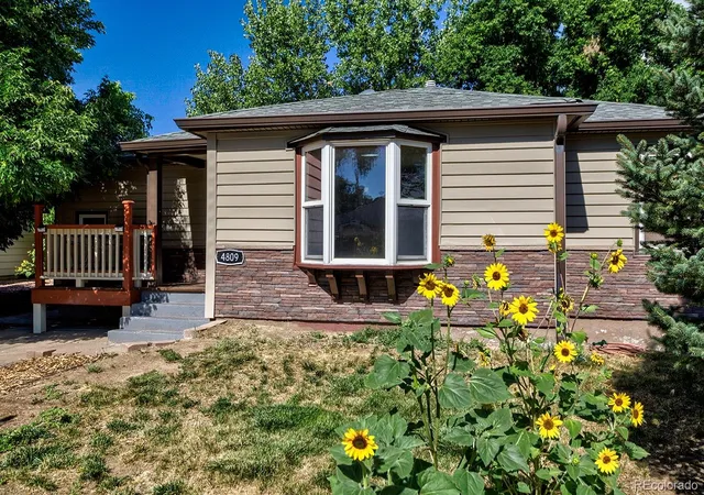 2nd image of 4809 S Logan St, Englewood, CO 80113 | MLS# 2834995