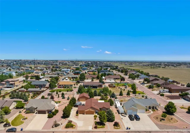 Photo 5 of Single family home for sale at 9631 Keating Dr, Peyton, CO 80831 | MLS# 5669260 | Listing updated on 2026-08-28