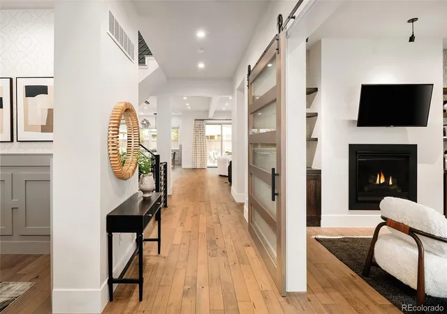 Photo 4 of Single family home for sale at 20 Ivanhoe St, Denver, CO 80220 | MLS# 7813114 | Listing updated on 2026-10-05