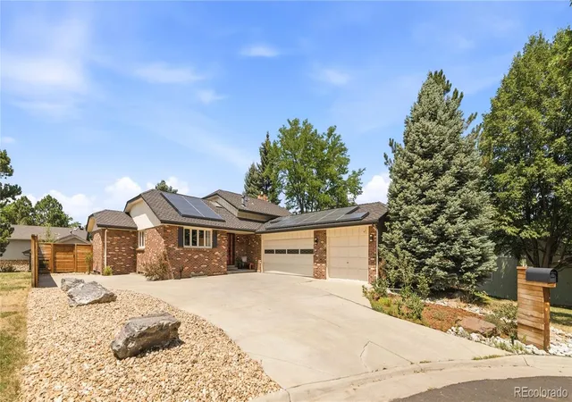 2nd image of 7773 S Oneida Ct, Centennial, CO 80112 | MLS# 9612450