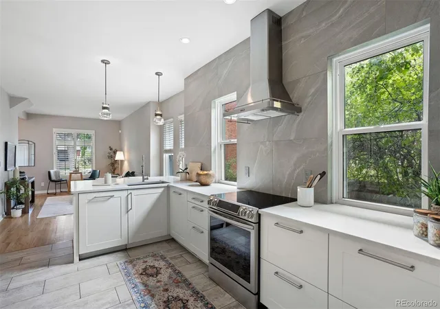 Photo 3 of Single family home for sale at 221 S Ogden St, Denver, CO 80209 | MLS# 3449949 | Listing updated on 2026-08-29