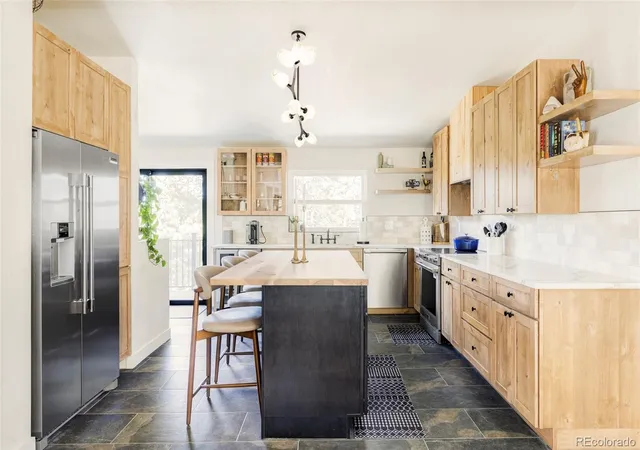 5th image of 76 Wonderland Ave, Golden, CO 80403 | MLS# 6865741