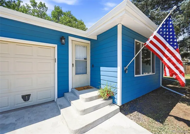 Photo 2 of Single family home for sale at 2822 E 117th Court, Thornton, CO 80233 | MLS# 1645279 | Listing updated on 2026-09-16