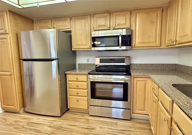 Photo 3 of Condo for sale at 14102 E Linvale Pl #606, Aurora, CO 80014 | MLS# 1974099 | Listing updated on 2026-08-24