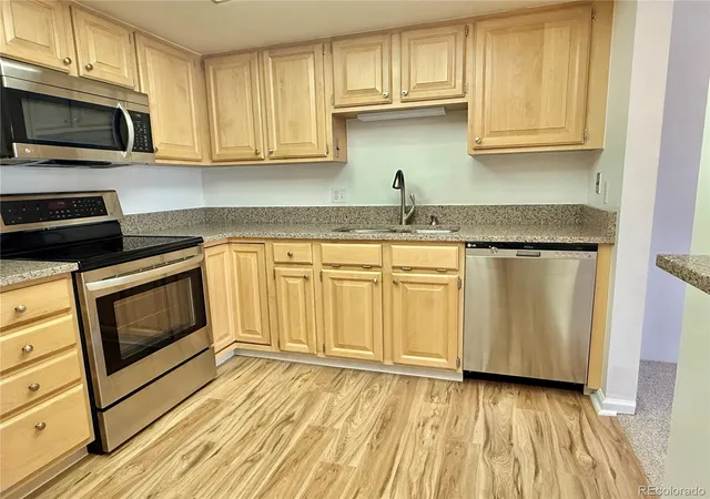 Photo 4 of Condo for sale at 14102 E Linvale Pl #606, Aurora, CO 80014 | MLS# 1974099 | Listing updated on 2026-08-24