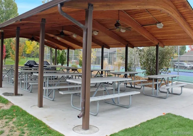 Listing Photo 2 - Condo for sale in building located at 14102 E Linvale Pl, Aurora, CO 80014 - Unit #606